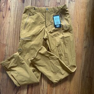 NWT Archtery’x Gamma Pants